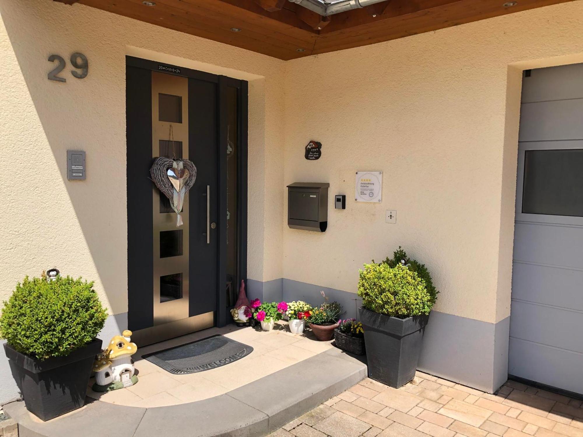 Ferienwohnung Hubertus Irsch Екстер'єр фото